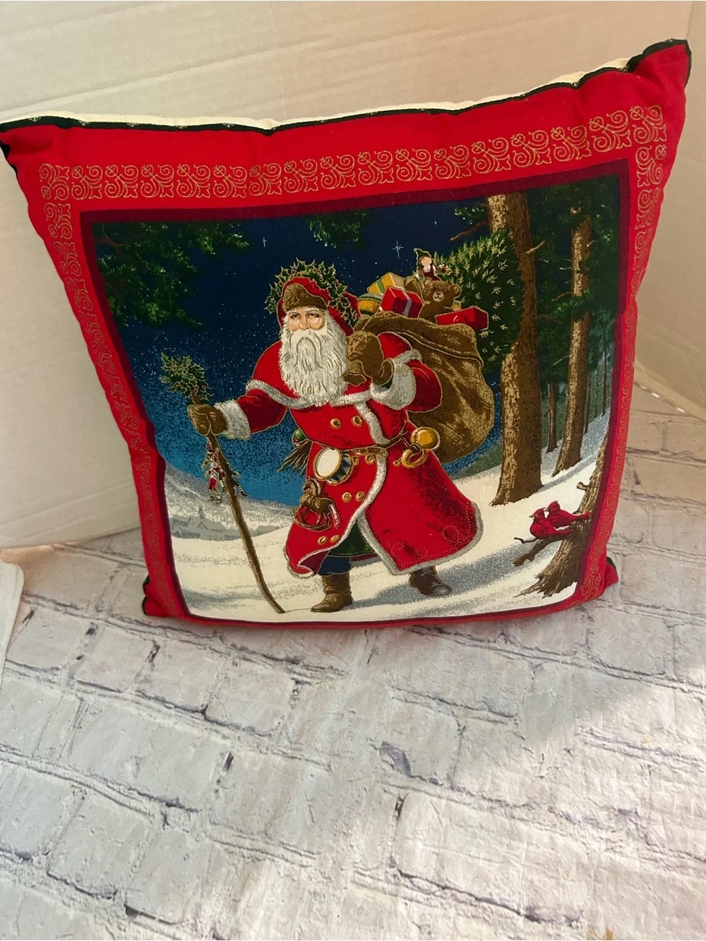 VTG SANTA CLAUS TRADITIONAL OLD WORLD THROW PILLOW SANTA WALKING IN SNOWY FOREST